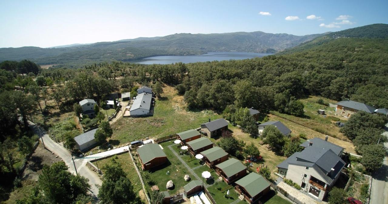 Cabanas Madarsu Vigo de Sanabria Extérieur photo